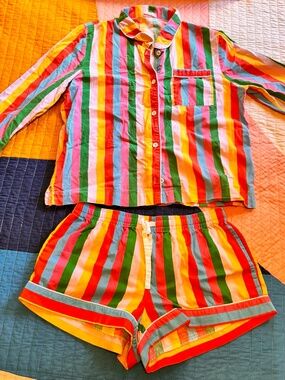 ban.do rainbow stripe pajama set (leisure shirt and shorts) size medium